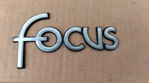 Emblema scris FOCUS pt FORD FOCUS 1998-2004  MK1