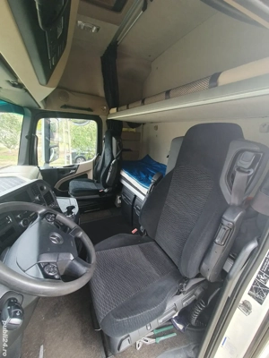 Mercedes-Benz Actros GigaSpace Mega  - imagine 10