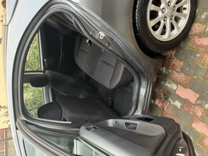 Mitsubishi Lancer gri, stare impecabilă, 2011, 156CP, hatchback - imagine 5