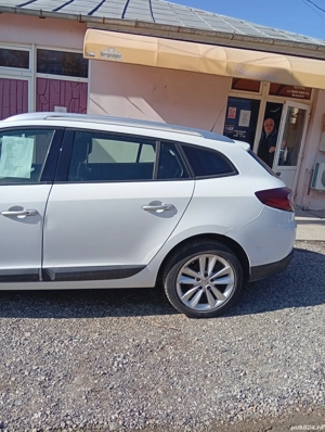 Vând auto Renault Megane 3  - imagine 10