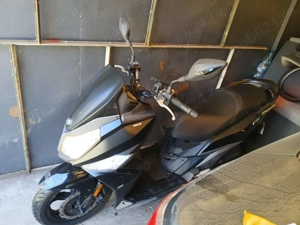 SYM Motor fiabil și economic, normă Euro 5  Doar 7.057 km reali  - imagine 3 SYM Motor fiabil și economic, normă Euro 5  Doar 7.057 km reali  - imagine 3