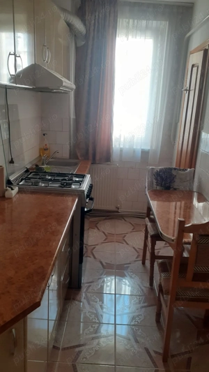 Vând apartament 3 camere  - imagine 3