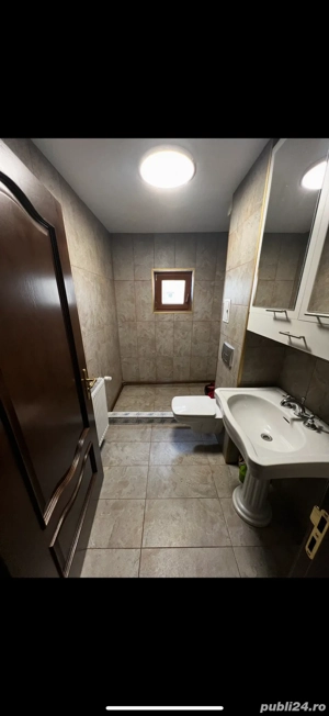 de vanzare apartament cu 2. camere zona lunei etj1 - imagine 4