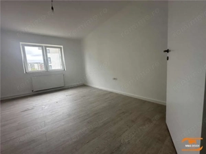 Etaj 2 , garsoniera amenajata Aradului-Agronomie