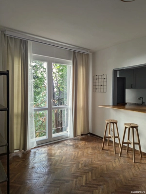 Apartament 3 camere 3-Room Apartment on Calea Victoriei 142-148