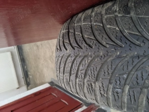 Cauciuc Iarna 195 60 R15 Goodyear UltraGrip