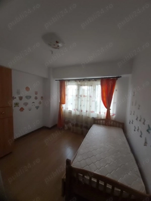Ofer spre închiriere apartament cu 3 camere - imagine 4