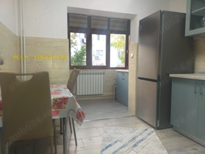 Far-Bd.1 Mai: Apartament două camere decomandate,etaj 2 ,renovat ,complet,gaze,IMPECABIL - imagine 4