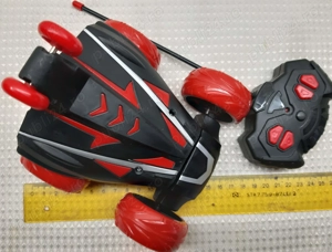 Jucarie masinuta cascadorie rotativa cu telecomanda la 360 de grade