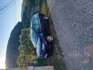 Logan MCV  - imagine 2