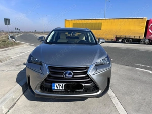 Lexus NX 300 h,an 2014, functioneaza perfect, baterie in garantie 