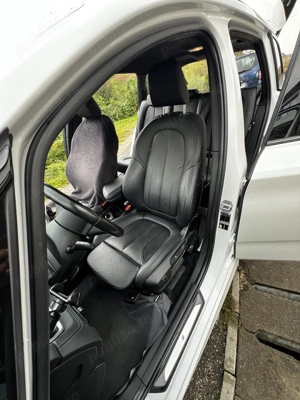 Vând f46 M 2022 ca nouă. - imagine 4