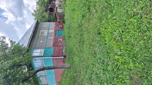 Casa cu teren aferent