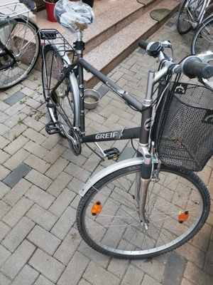 Vând bicicleta cu bară 