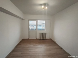 Apartament 3 camere - imagine 3