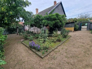 Sosdea 2 Case cu Teren 4657 Mp. - imagine 4