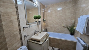 Apartament 3 camere - Suceava! De vanzare! Burdujeni!