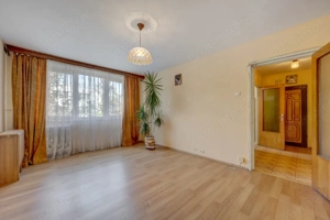 Apartament 3 camere decomandat Titan, Pta. 1 Decembrie