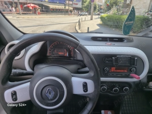 Vând Renault Twingo  2016 euro6 - imagine 5 Vând Renault Twingo  2016 euro6 - imagine 5