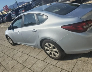 Vand Opel Astra Sedan 2017