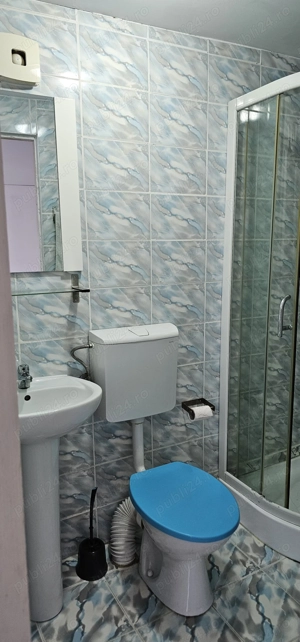 Închiriez apartament  - imagine 3