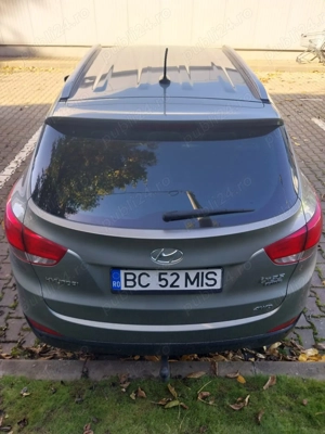 Vând mașină:Hyundai IX35 - imagine 5