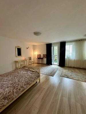 7 Noiembrie - Inchiriere ap. 2 camere, la casa - Str. Lacramioarei