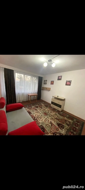 Podu ros la bulevard, garsoniera mobilata