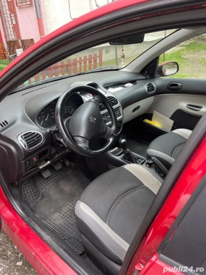 Vand Peugeot 206 ,benzina, 2005 - imagine 2