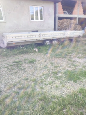 Remorca cu spatiu mare de incarcare. - imagine 3