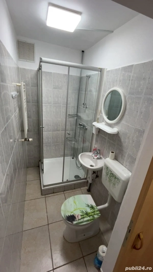 Închiriez apartament in regim hotelier - imagine 4