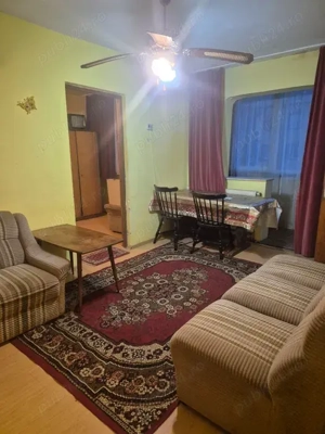 Inchiriez aprtament cu 2 camere zona Tarinei