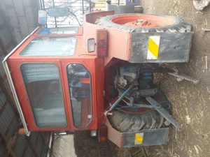  De Vanzare. Tractor U 650. - imagine 4