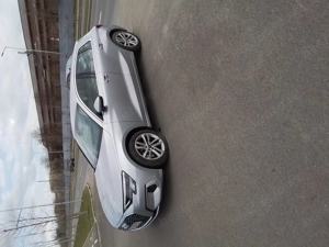 Audi A3  Hatchback Advanced  - imagine 2