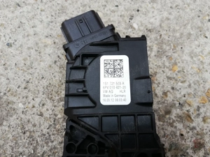 pedala acceleratie volkswagen up - imagine 7