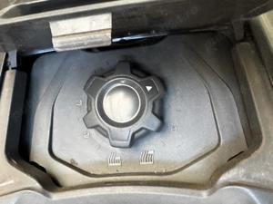 Robot automat de tuns iarba