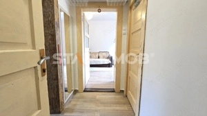 Garsoniera decomandata la casa cartier  Noua - imagine 7