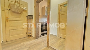 Garsoniera decomandata la casa cartier  Noua - imagine 4