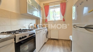 Garsoniera decomandata la casa cartier  Noua - imagine 13