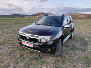 Duster Laureat 1.6  Euro 5 + G.P.L - imagine 9