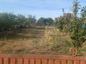 Proprietar, vând teren intravilan 810 mp