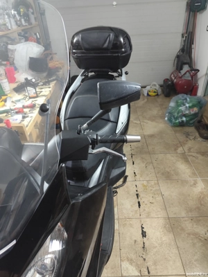 Scuter Peugeot satelis 250 - imagine 4 Scuter Peugeot satelis 250 - imagine 4