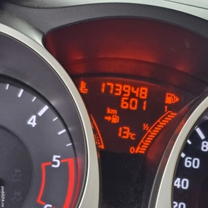 Vand Nissan Juke, 1,5 dci ,din 2013 - imagine 2 Vand Nissan Juke, 1,5 dci ,din 2013 - imagine 2