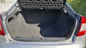 Vând Skoda anul 2010 - imagine 4