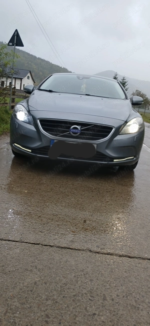Vând Volvo V 40 din 2015 - imagine 2