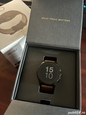 Smartwatch Vector Luna