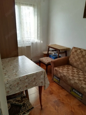 Vand apartament 3 camere Plopeni - imagine 3