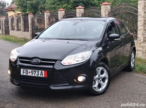 Ford Focus 1.6 benzină clasic, 2011,Navi, clima,senzori ploaie lumini