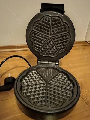 Aparat ptr preparat 5 gofre  vafe, 1000w,Nou, Starcrest