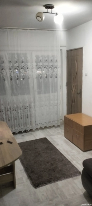 Garsoniera de închiriat 